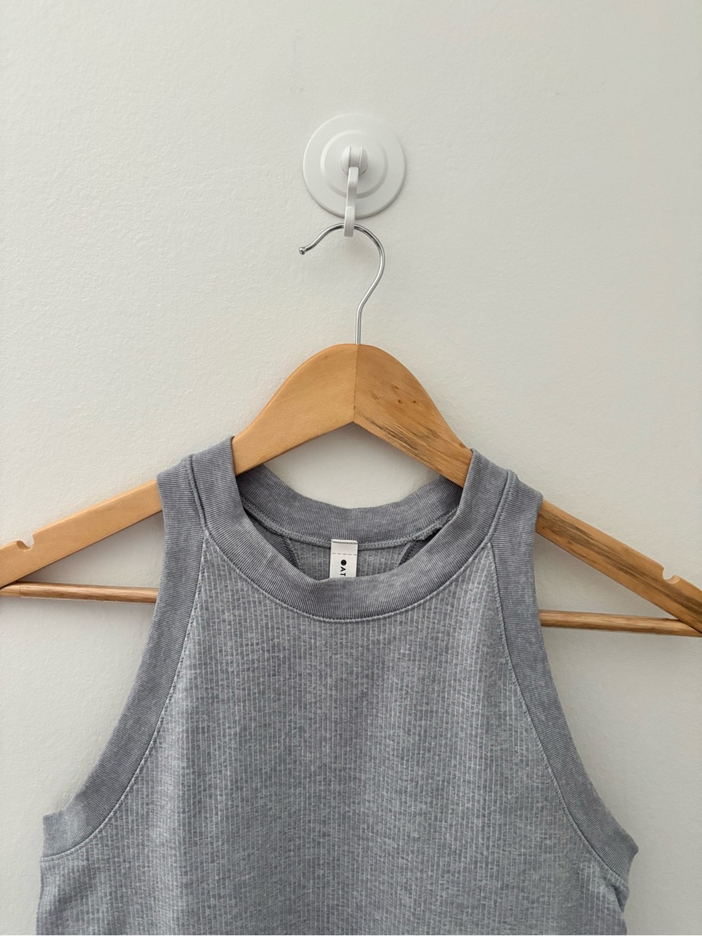 Athleta Gray Ribbed Tank - Picture 3 of 6